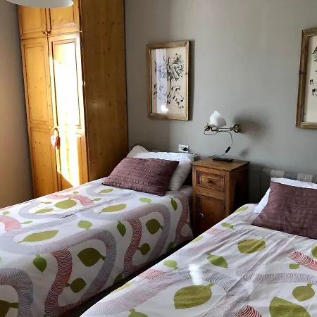 Berde - La Closa Familiar Daire